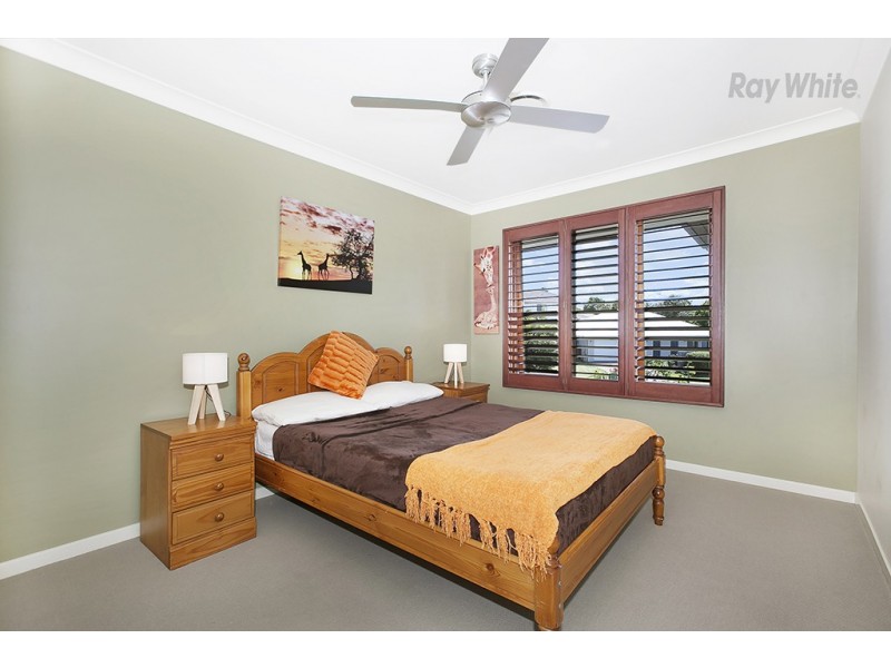 5 Nicklaus Parade, North Lakes QLD 4509