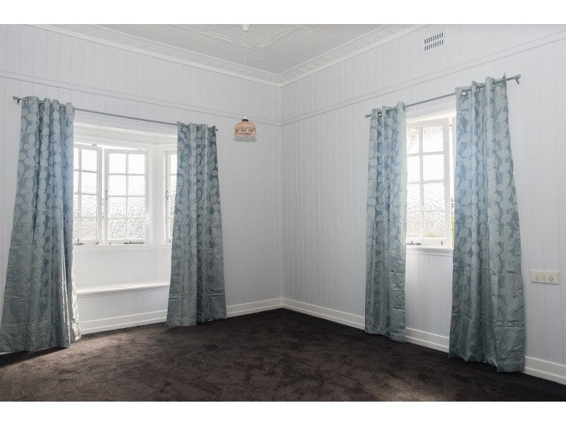 5 Eighth Ave., Kedron QLD 4031