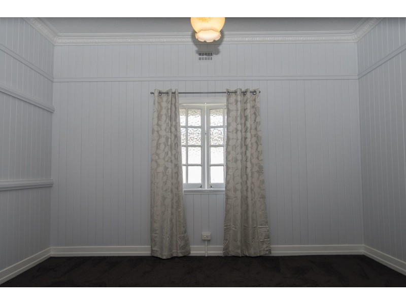 5 Eighth Ave., Kedron QLD 4031