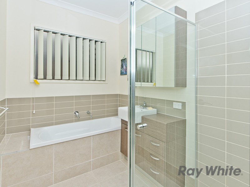 30 Flinders Circuit, Fitzgibbon QLD 4018