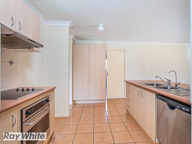 18 Gilbert Street, North Lakes QLD 4509