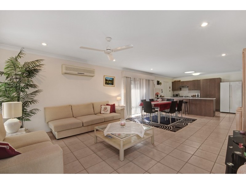 12 Diamond Avenue, Kallangur QLD 4503