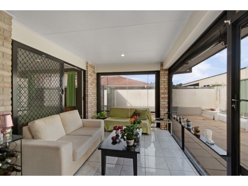 12 Diamond Avenue, Kallangur QLD 4503