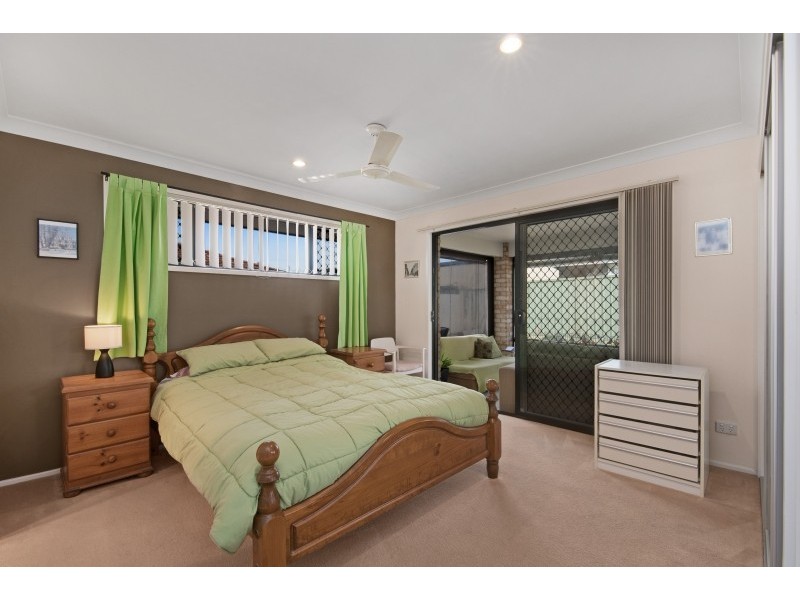 12 Diamond Avenue, Kallangur QLD 4503