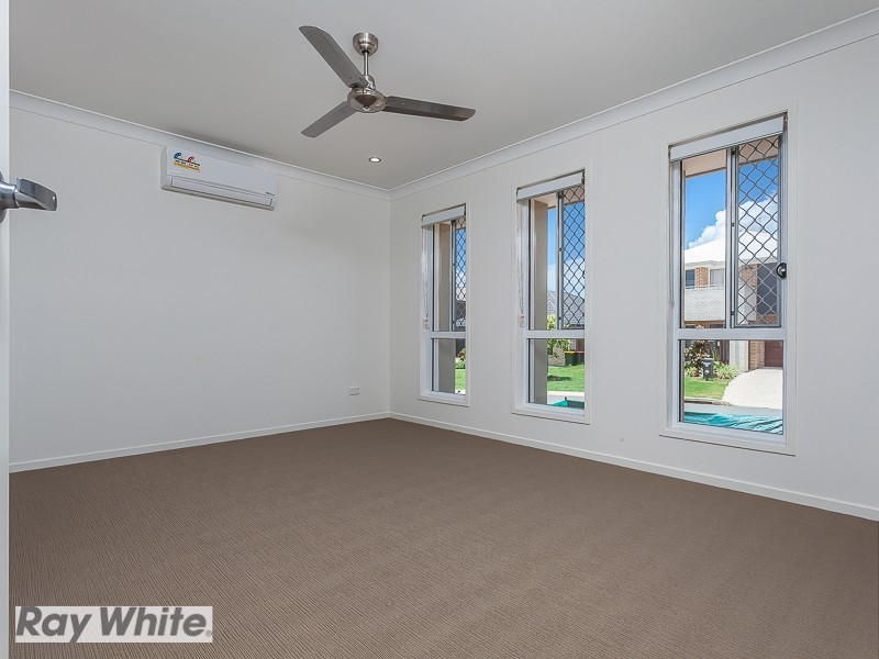 6 Dickson Crescent, North Lakes QLD 4509