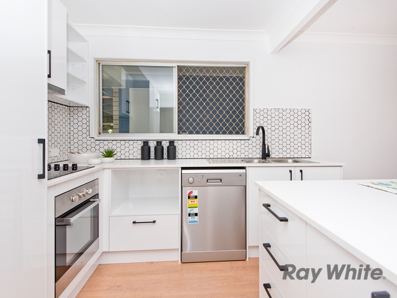 5 Lorinya Court, Battery Hill QLD 4551