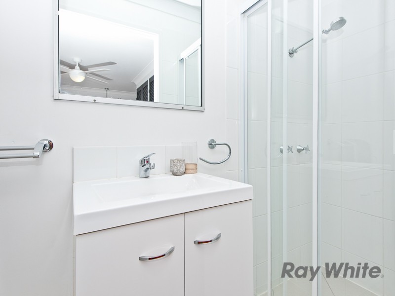 5 Lorinya Court, Battery Hill QLD 4551