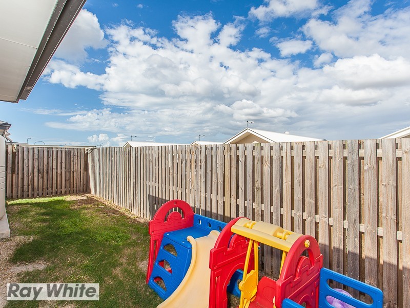 17 Madison Avenue, North Lakes QLD 4509