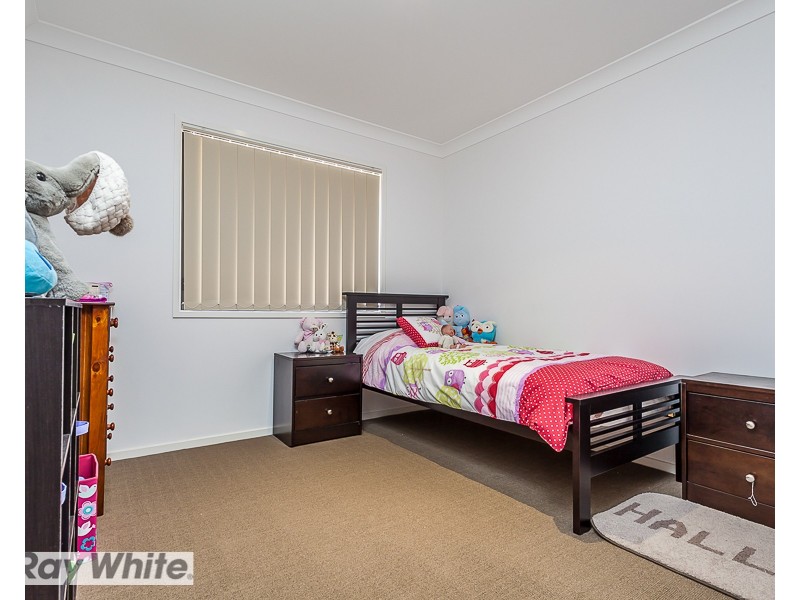 17 Madison Avenue, North Lakes QLD 4509