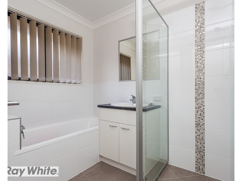 17 Madison Avenue, North Lakes QLD 4509