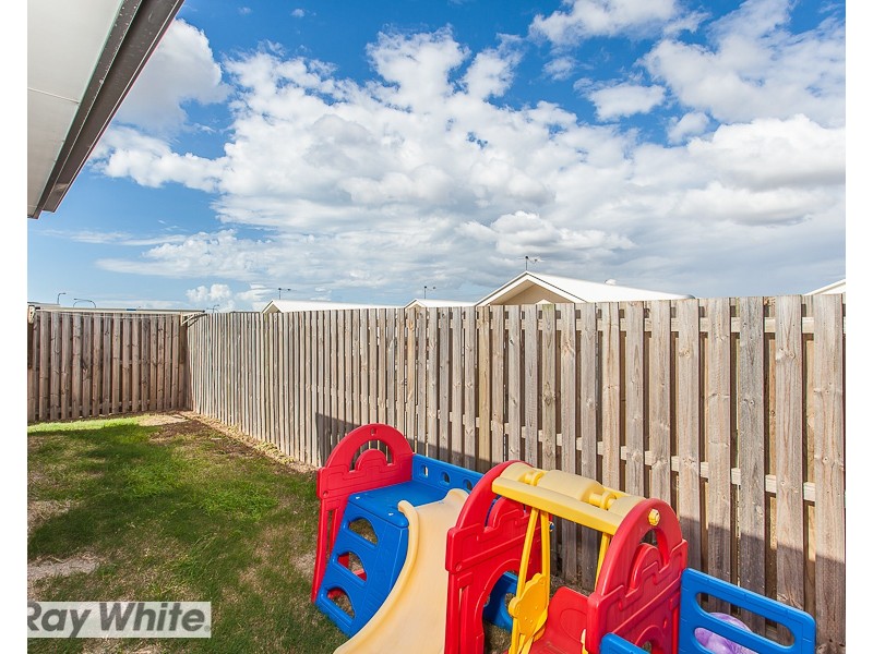 17 Madison Avenue, North Lakes QLD 4509