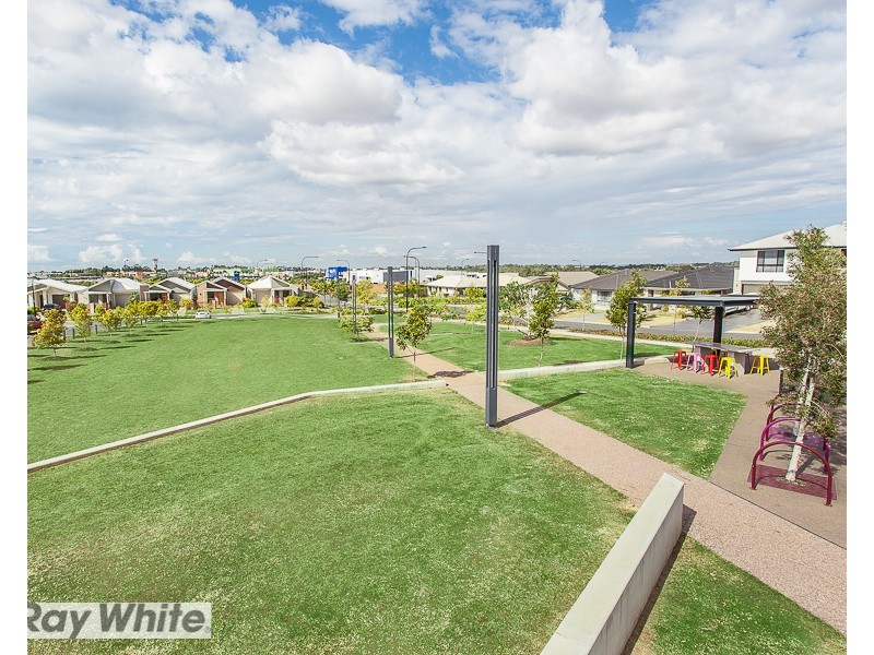 17 Madison Avenue, North Lakes QLD 4509