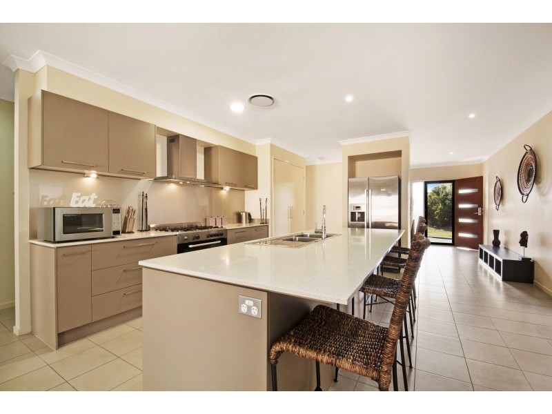 2 Liberty Circuit, North Lakes QLD 4509