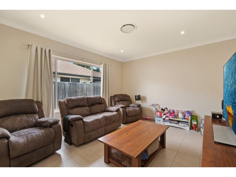 2 Liberty Circuit, North Lakes QLD 4509