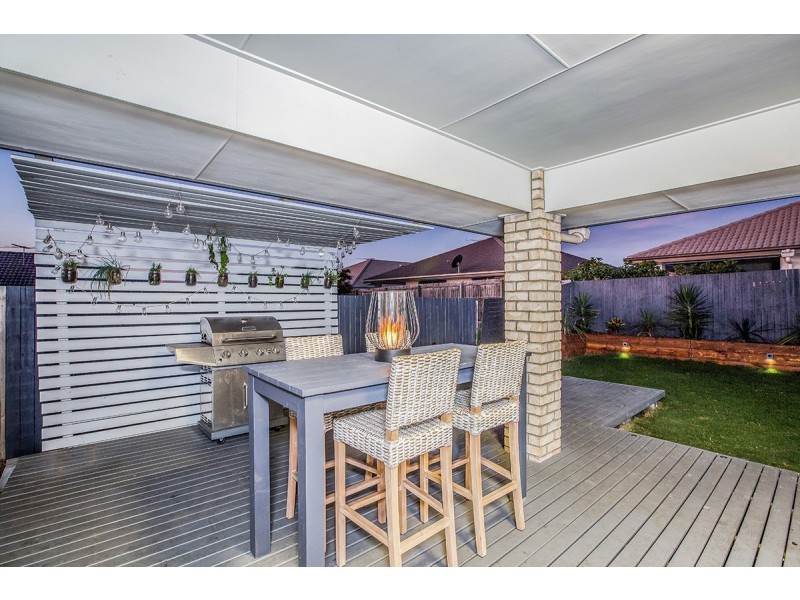 21 Denham Crescent, North Lakes QLD 4509