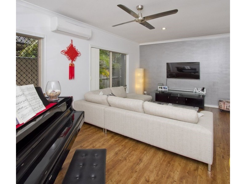 25 Cottonwood Cct, North Lakes QLD 4509