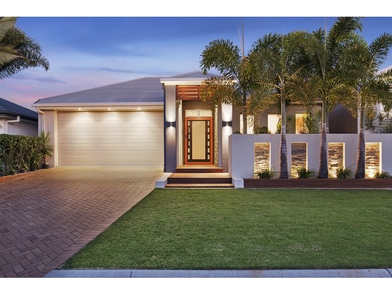 7 Backhousia Court, North Lakes QLD 4509