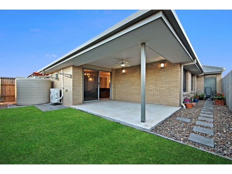 22 Wallarah Parade, North Lakes QLD 4509