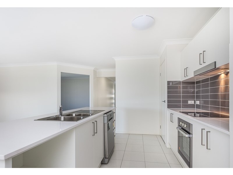 7 Cardamom Close, Griffin QLD 4503