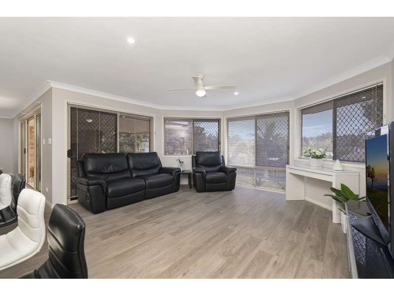 20 Fitzroy Crescent, Murrumba Downs QLD 4503