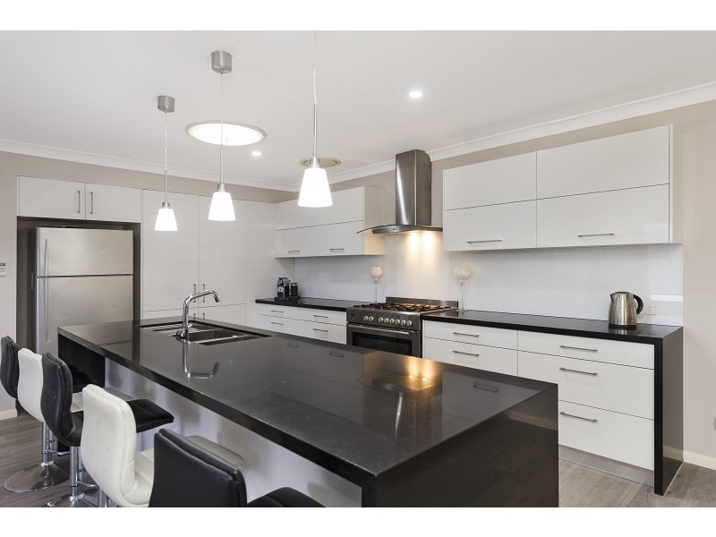 20 Fitzroy Crescent, Murrumba Downs QLD 4503