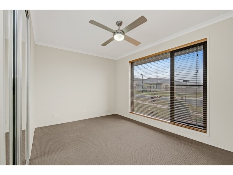 99 Expedition Drive, North Lakes QLD 4509