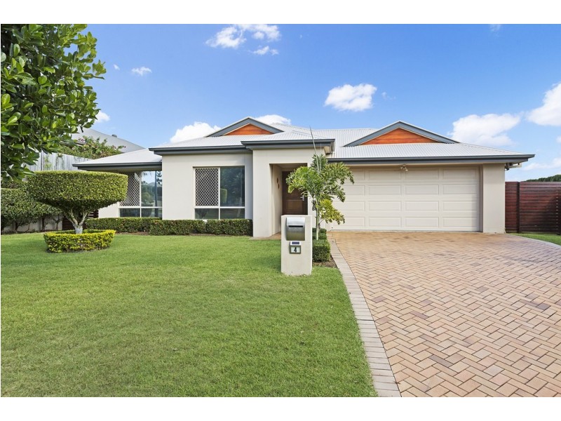 4 Baybreeze Crescent, Murrumba Downs QLD 4503