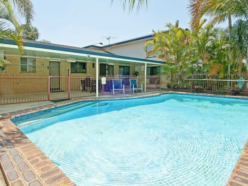 17 Grehan Cres, Mount Warren Park QLD 4207