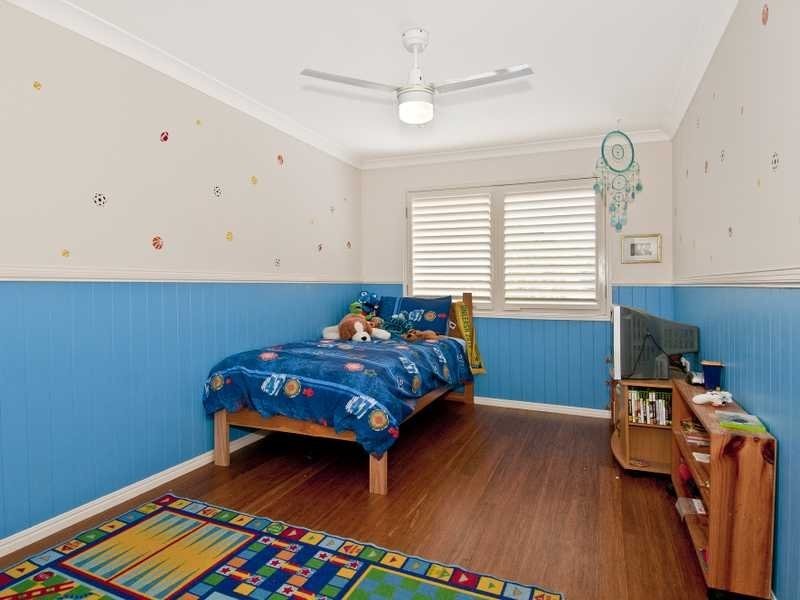 17 Grehan Cres, Mount Warren Park QLD 4207