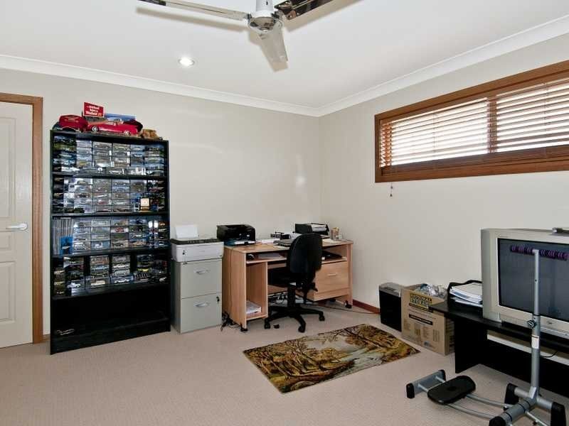 53 Long Island Drive, Windaroo QLD 4207