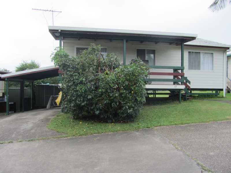37 Cedar Drive, Stapylton QLD 4207