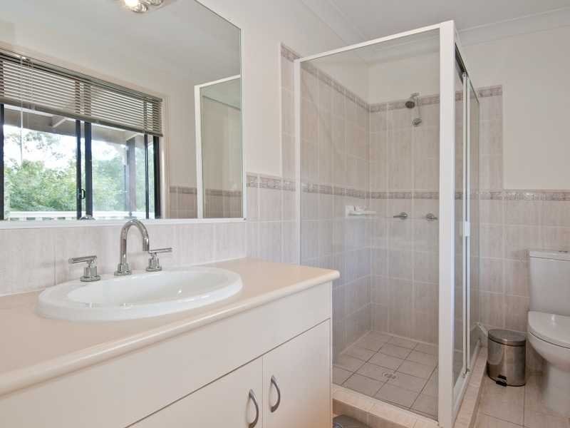 30 Armstrong Road, Belivah QLD 4207