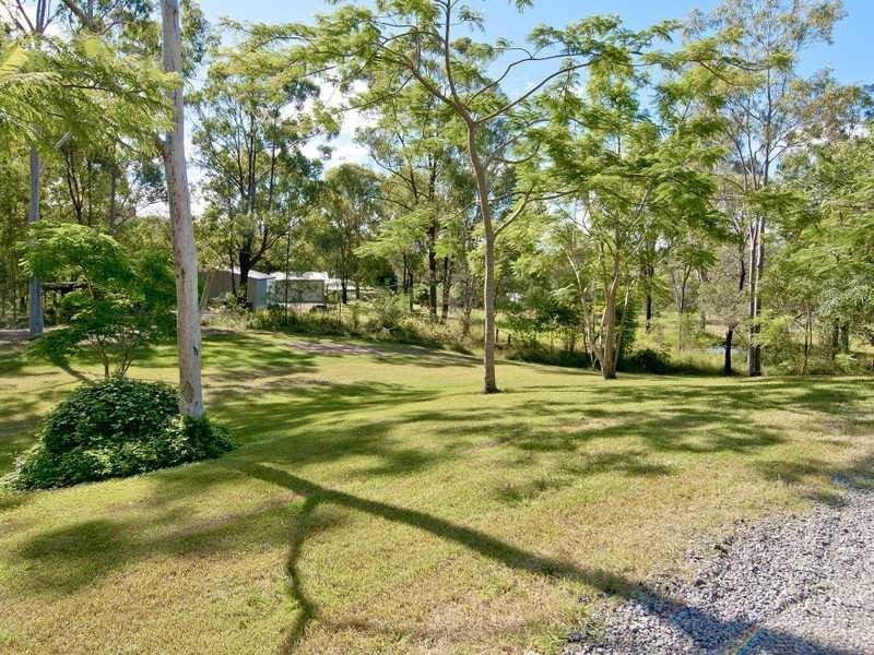 30 Armstrong Road, Belivah QLD 4207