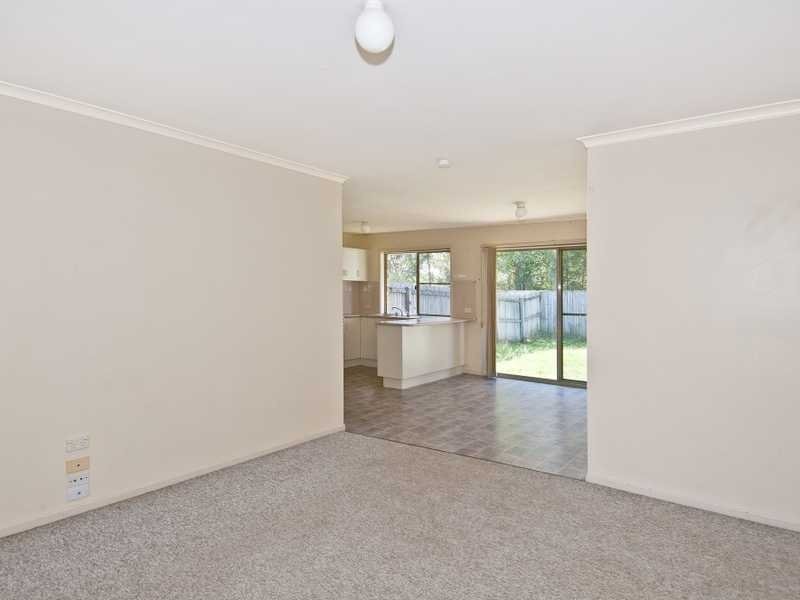 32 Dowling Crescent, Eagleby QLD 4207