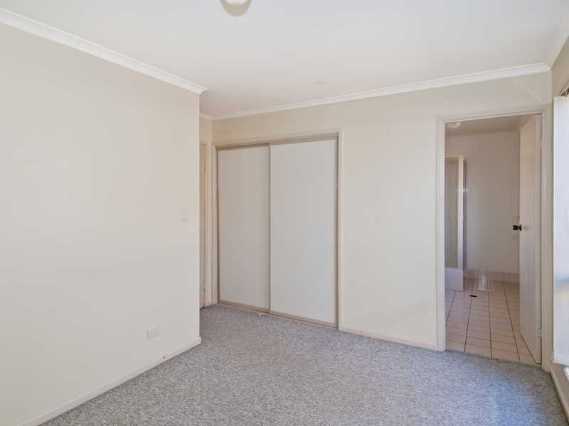 32 Dowling Crescent, Eagleby QLD 4207