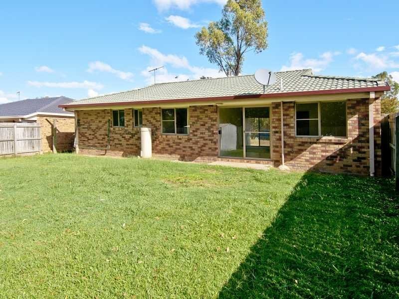 32 Dowling Crescent, Eagleby QLD 4207