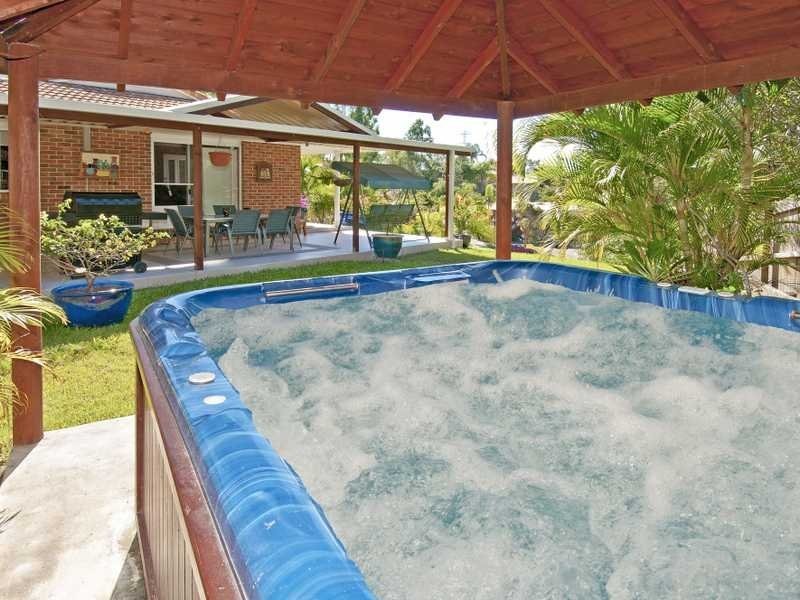 Mount Warren Park QLD 4207