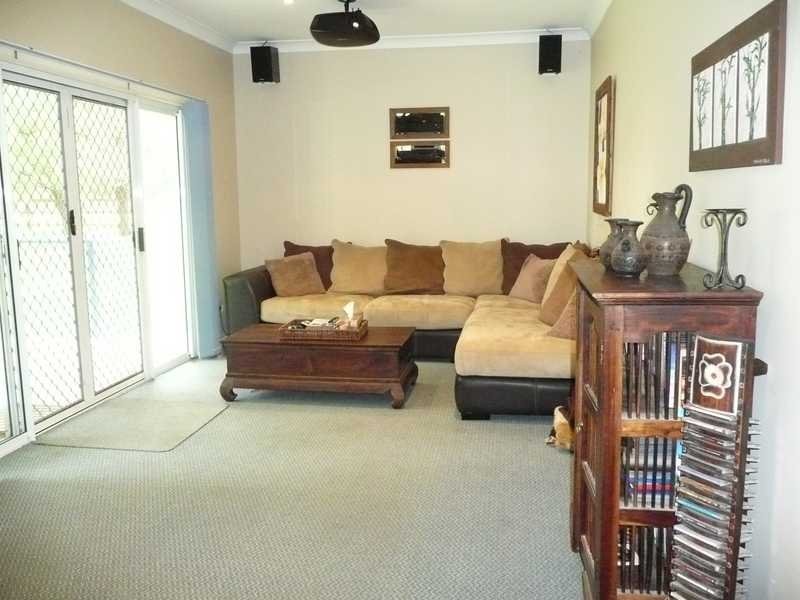 18 Faciles Road, Alberton QLD 4207