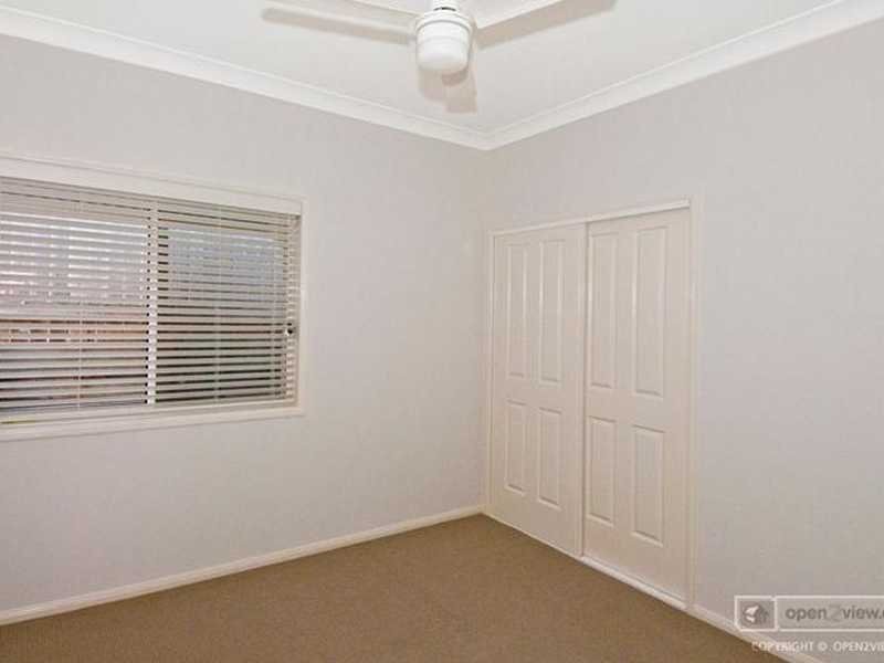13 Benarkin Close, Waterford QLD 4133