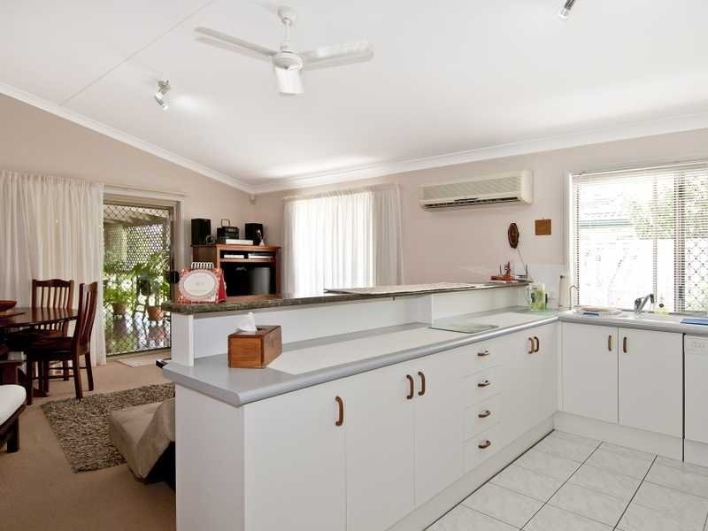 42 Allenby Crescent, Windaroo QLD 4207