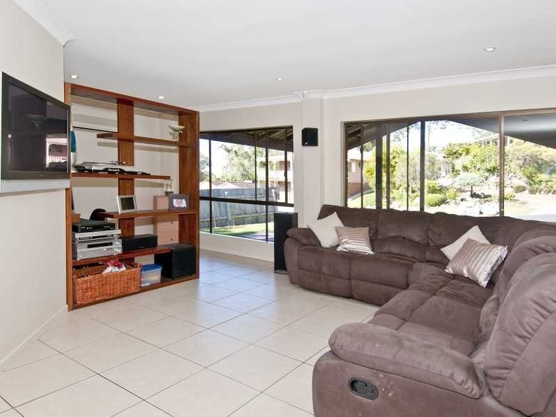 11 Helisma Court, Mount Warren Park QLD 4207