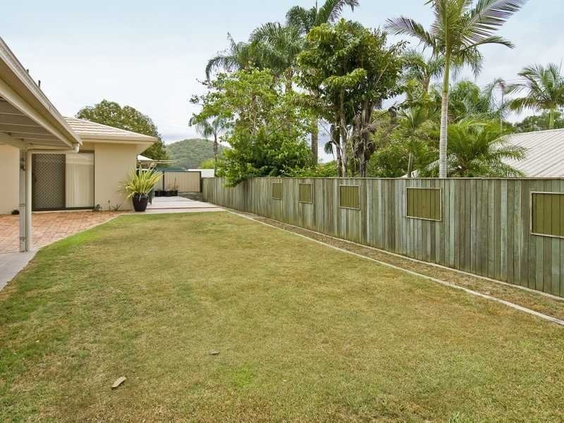 12 Wilhelm Drive, Windaroo QLD 4207