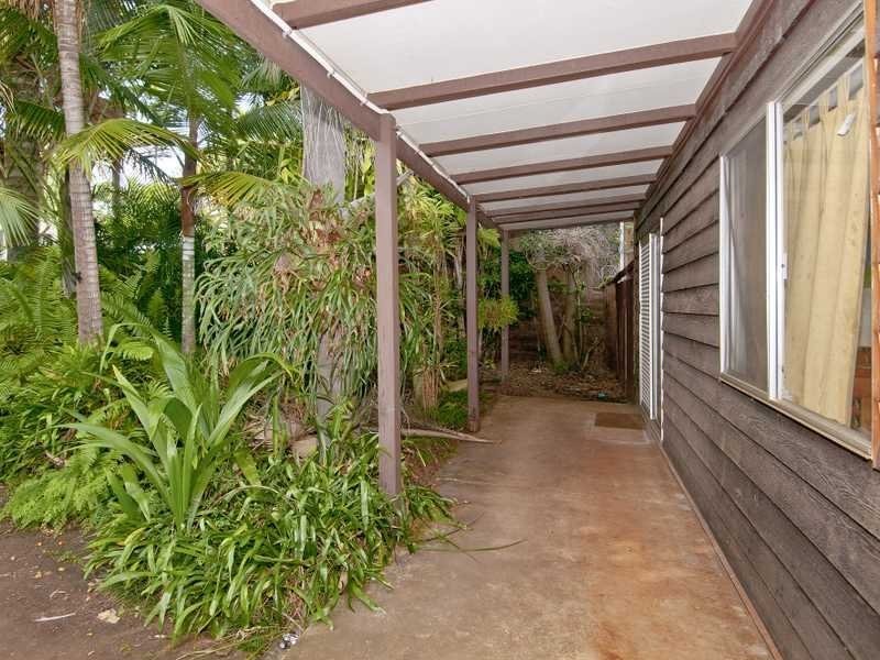 18 Eskdale Street, Holmview QLD 4207