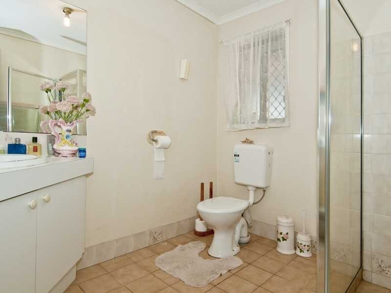 1 Eagle Drive, Eagleby QLD 4207