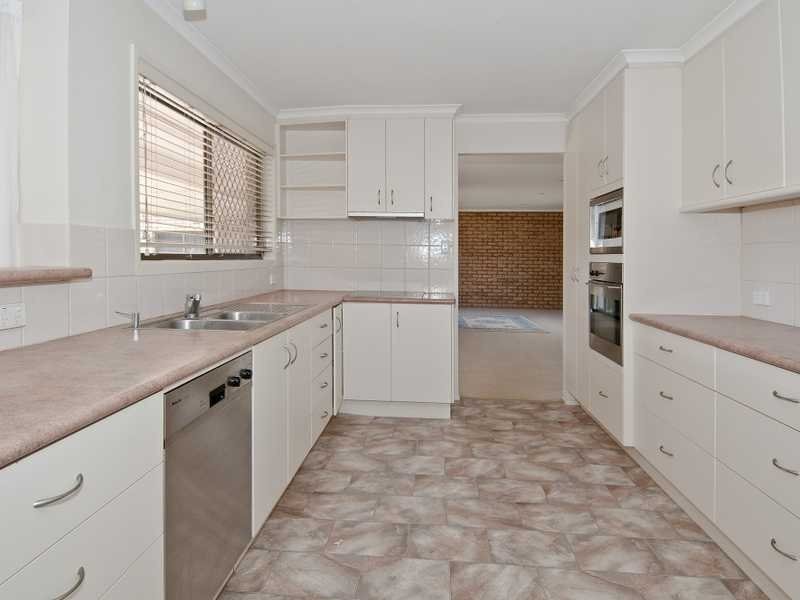 20 Wilhelm Drive, Windaroo QLD 4207