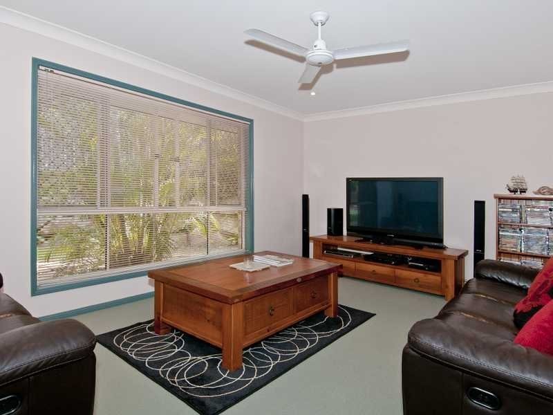 15 Carmen Court, Bahrs Scrub QLD 4207