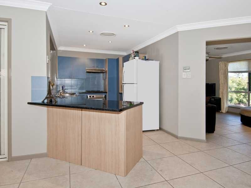 2 Lithfield Place, Loganholme QLD 4129