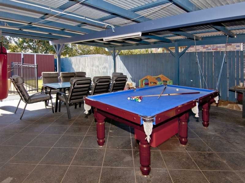 2 Lithfield Place, Loganholme QLD 4129