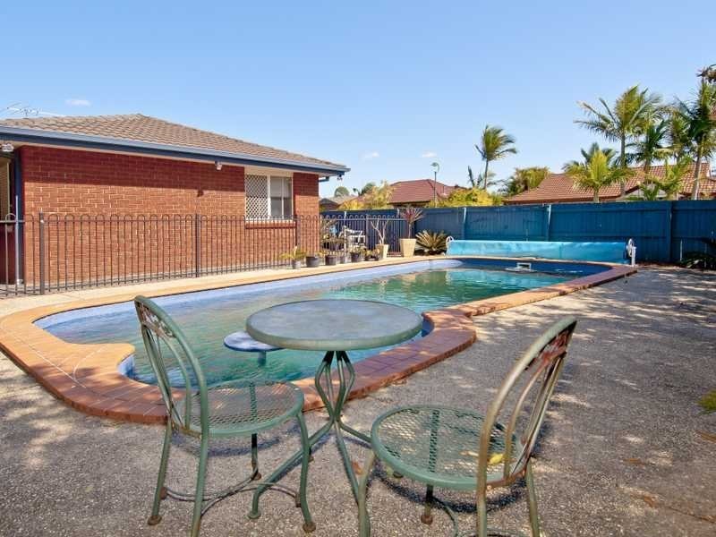 2 Lithfield Place, Loganholme QLD 4129