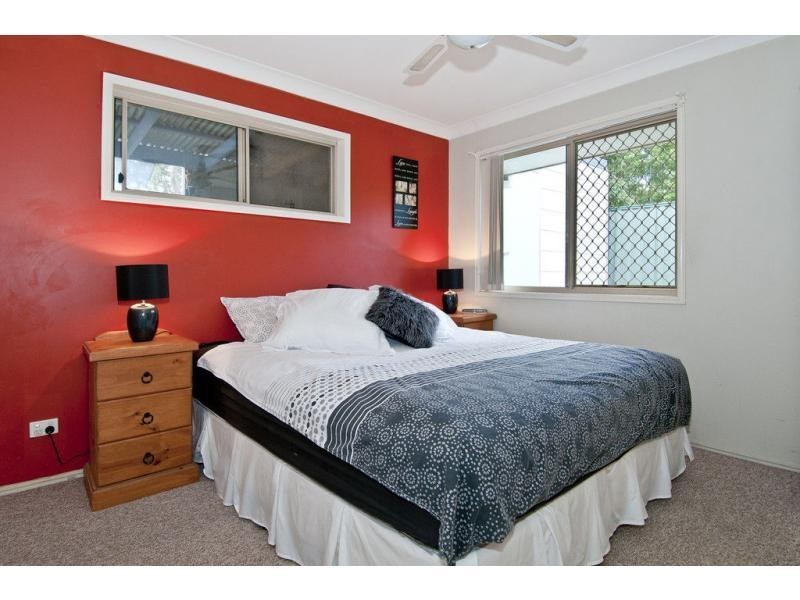 2/42 River Hills Road, Eagleby QLD 4207